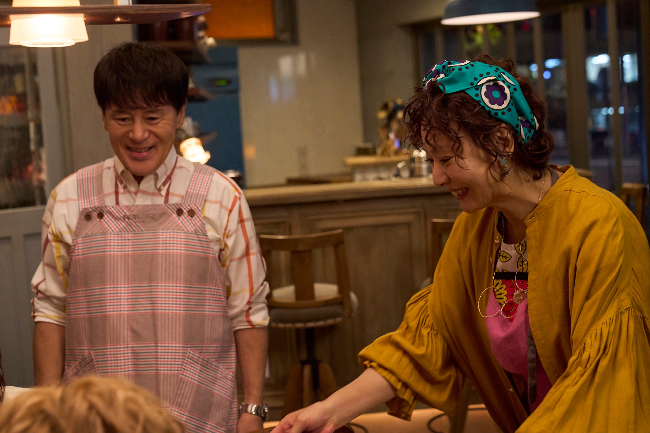 橋本じゅん、片平なぎさ「しょせん他人事ですから」最終話より（C）しょせん他人事ですから製作委員会