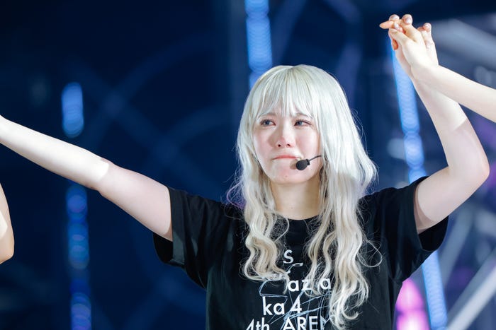 小池美波「4th ARENA TOUR 2024 新・櫻前線 -Go on back?- IN 東京ドーム」撮影:上山陽介