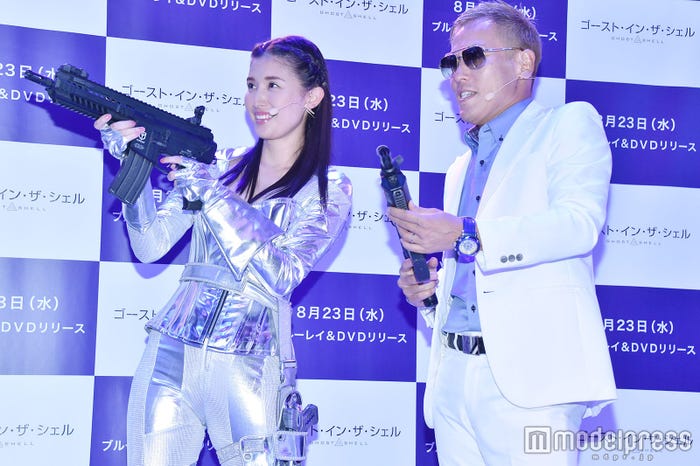 橋本マナミ、じゅんいちダビッドソン(C)モデルプレス