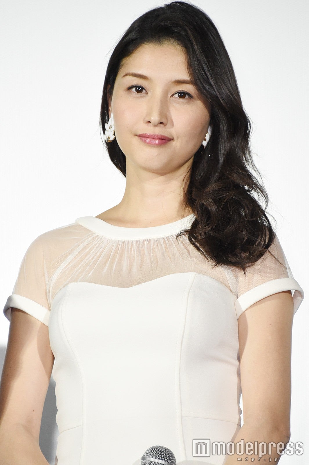 トリンドル玲奈 ドスの効いた演技絶賛に照れ笑い 気合いで モデルプレス トリンドル玲奈 ドスの効いた演技絶賛に照れ笑い 気合いで モデルプレス