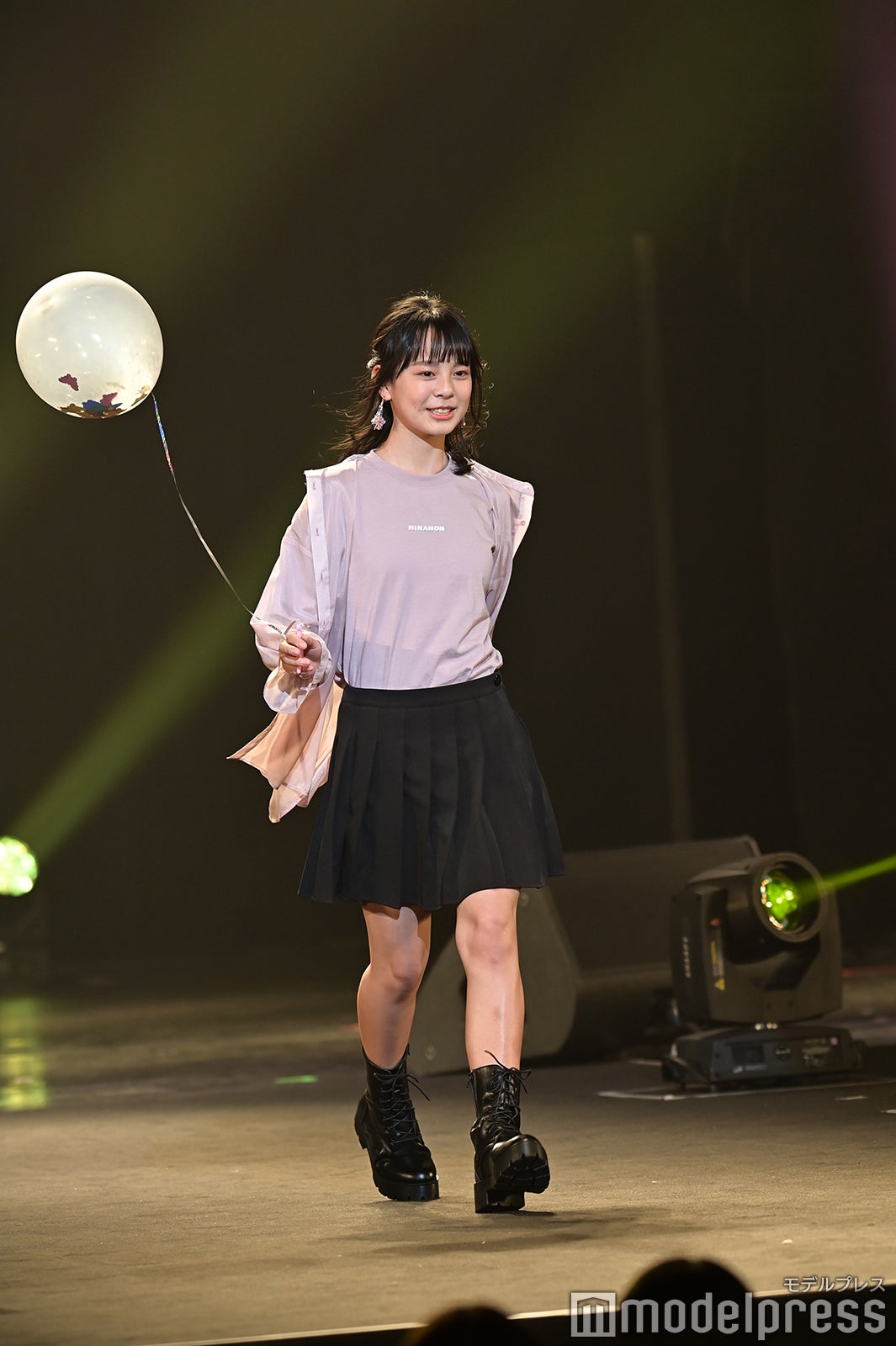 （C）モデルプレス