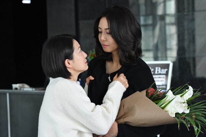 菅野美穂、松嶋菜々子「砂の塔~知りすぎた隣人」第6話・場面カット(C)TBS