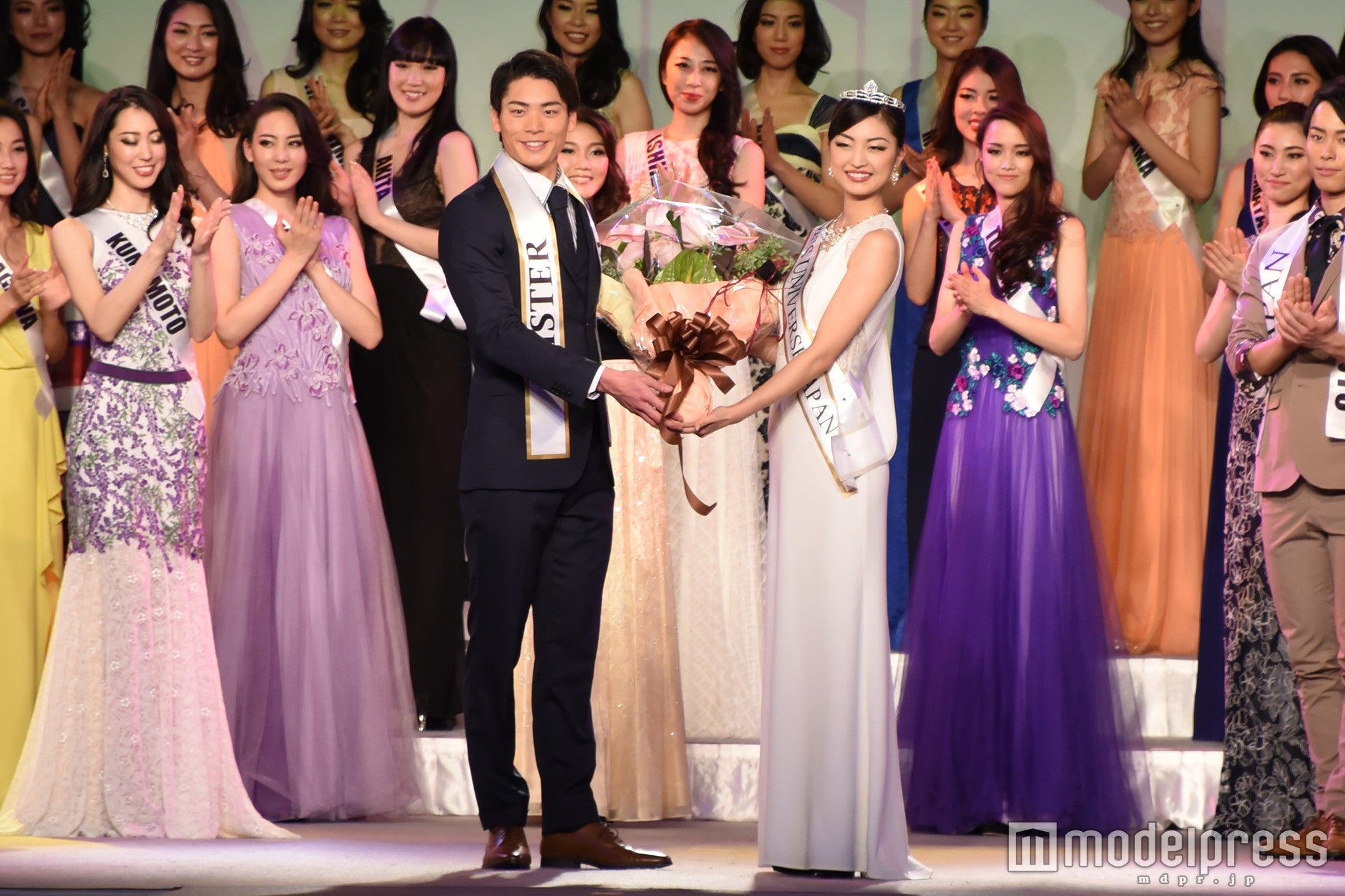 審査の様子（C）モデルプレス