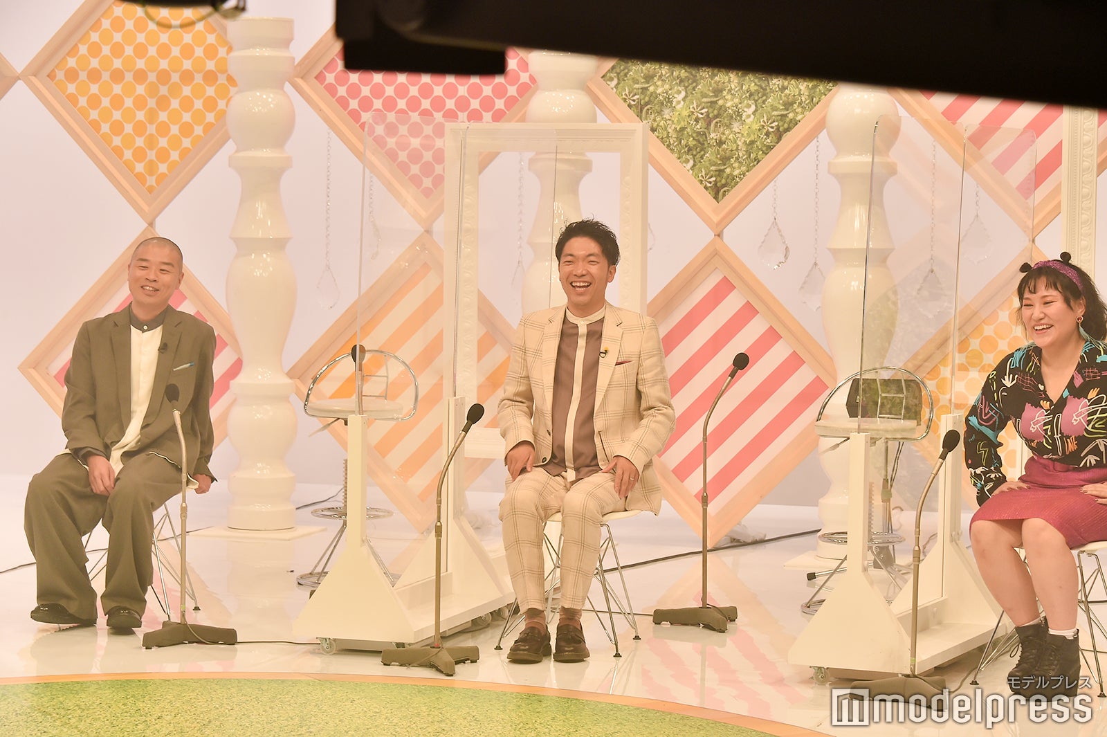 アキナ、バービー （C）モデルプレス