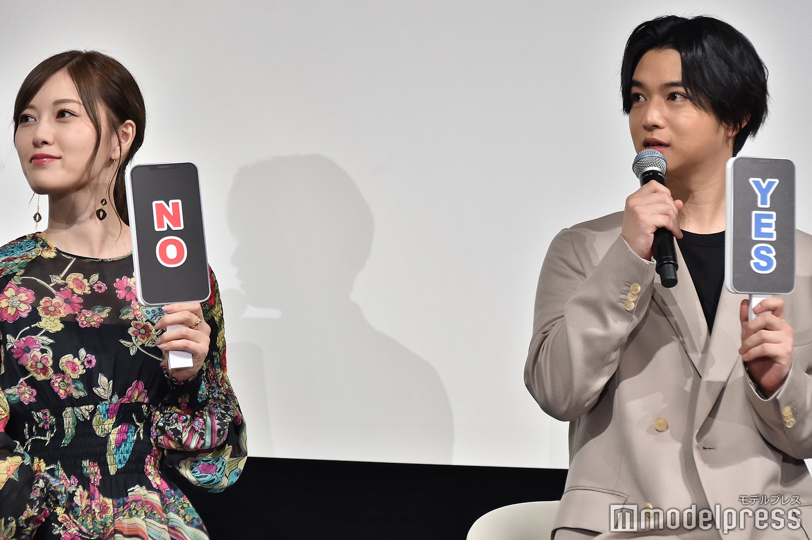 白石麻衣、千葉雄大 （C）モデルプレス