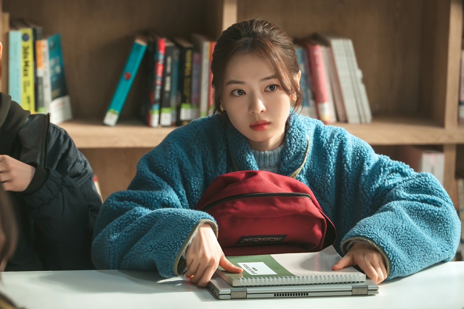 第4次恋愛革命 ～出会いはエラー：恋はアップデート～（C） BINGE WORKS & PONY CANYON & STORYMOB All Rights Reserved.