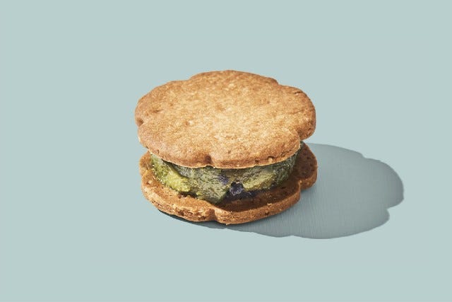 食べられるのは新大阪駅だけ?老舗和菓子屋が作る「賞味期限10分」の新スイーツ