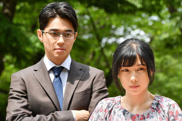 東出昌大、仲里依紗/「あなたのことはそれほど」第6話より(画像提供:TBS)