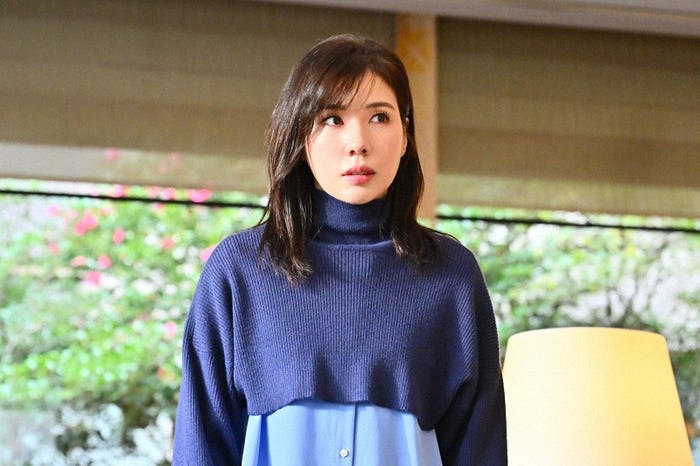 仲里依紗「不適切にもほどがある!」第5話より(C)TBS