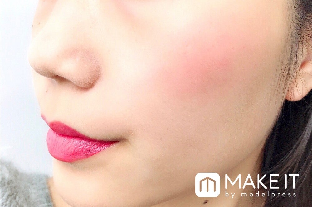 ヴィセ／リップ＆クリームチーク N／RD-1 使用 (C)メイクイット