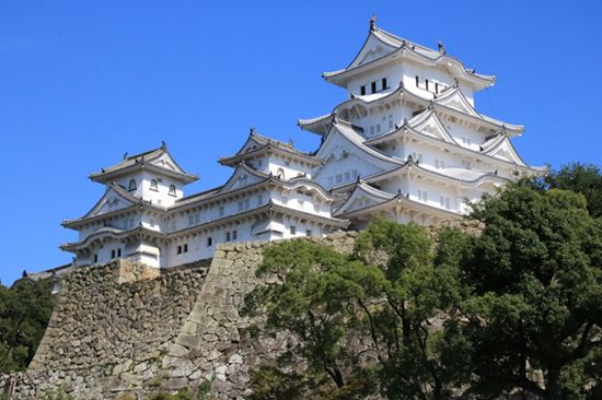 「日本の城」人気ランキングTOP10発表、話題の「天空の城」もランクイン／画像提供：阪急交通社