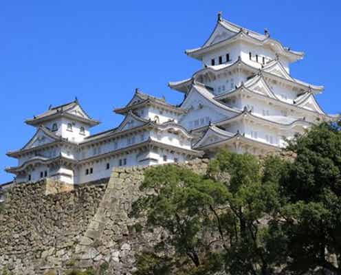「日本の城」人気ランキングTOP10発表、話題の「天空の城」もランクイン