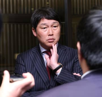 広島・新井監督が現役引退発表の田中広輔氏に言及「どの道に行くにせよ新しいスタート」