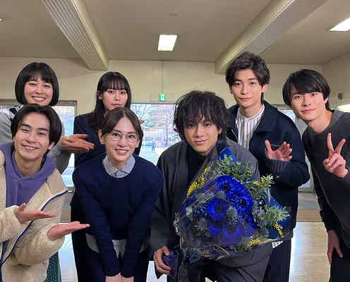 北川景子・山田裕貴ら「女神の教室」涙でクランクアップ “連続ドラマに携わるのは難しいと感じていた”赤裸々な思い語る