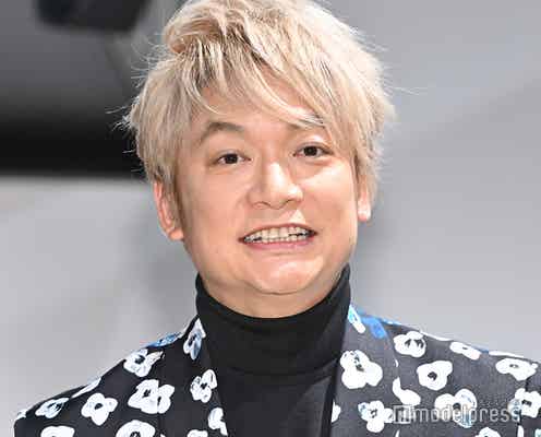 香取慎吾、国内2度目の個展開催「草なぎ剛&稲垣吾郎の来場予定は?」への回答で会場和ませる
