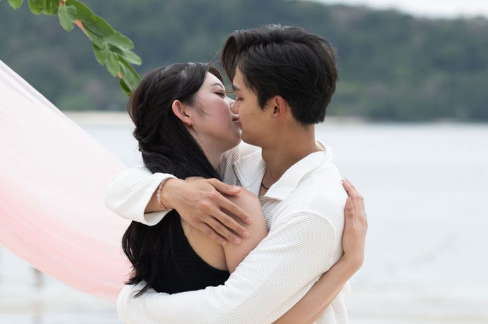 SHUN、上原沙弓理『シャッフルアイランド Season5』(C)AbemaTV, Inc