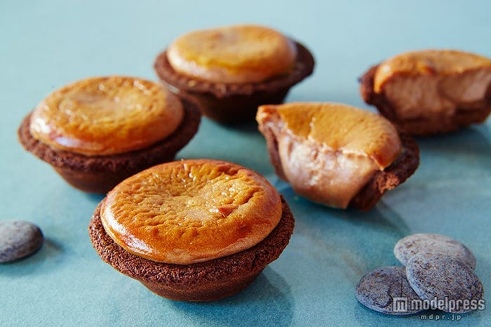 BAKEの新フレーバー「チョコチーズタルト」220円(税別)