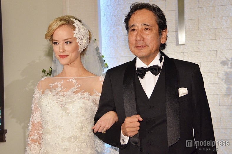 ルー大柴、ローレン・マイコラス