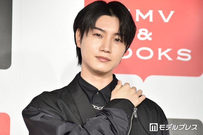NEWS加藤シゲアキ＆桜田通「嫌われる勇気」以来7年ぶり再会2ショット「カッコ良すぎ」「また共演して」と話題に