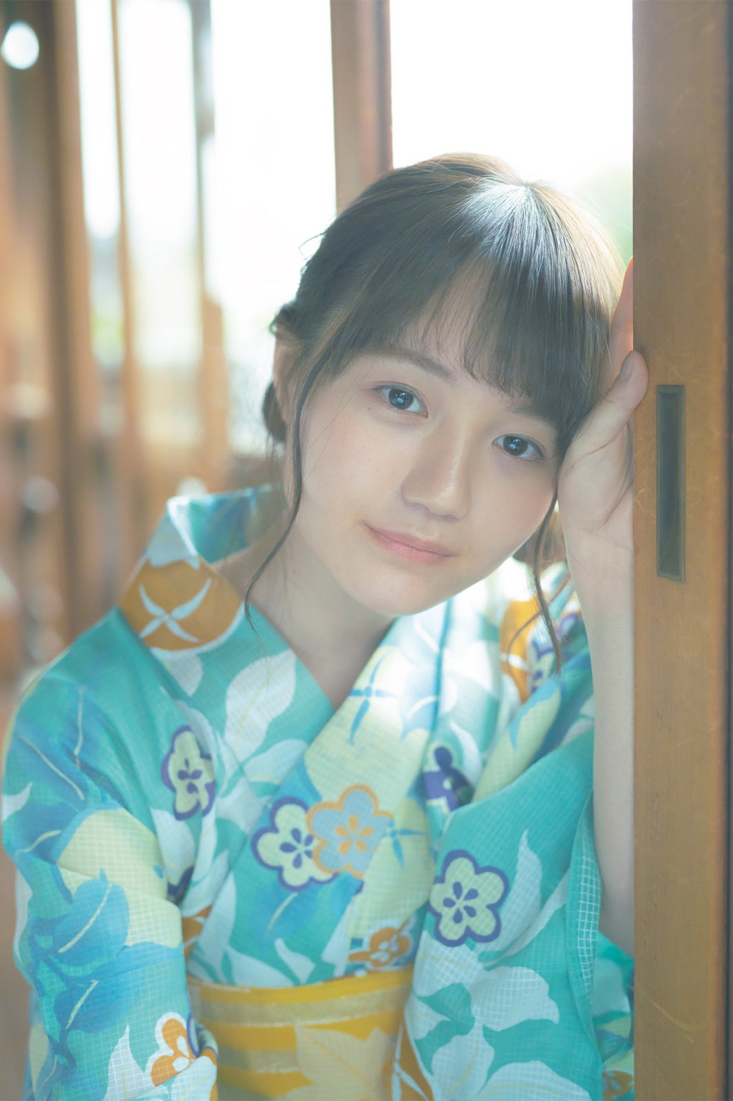 尾崎由香1st写真集『ぴ（ゅ）あ』 撮影：長野博文／講談社　