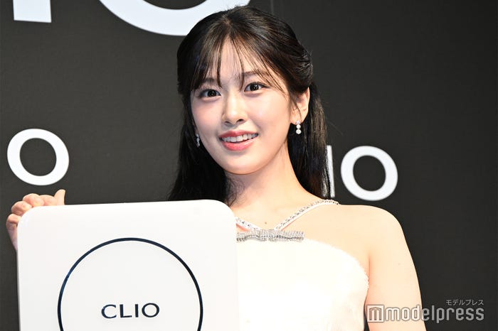 アン・ユジン(C)モデルプレス