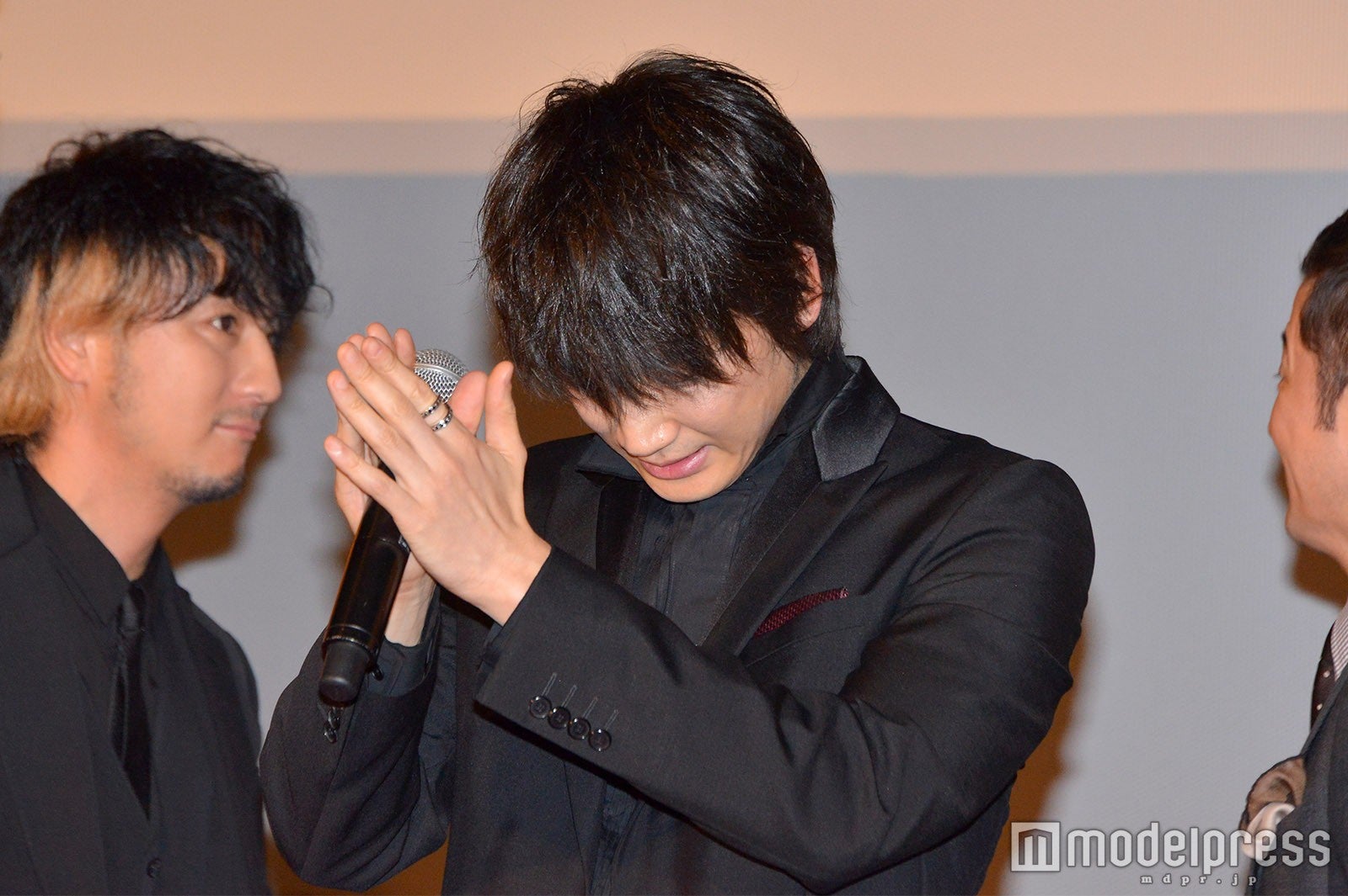 綾野剛（C）モデルプレス