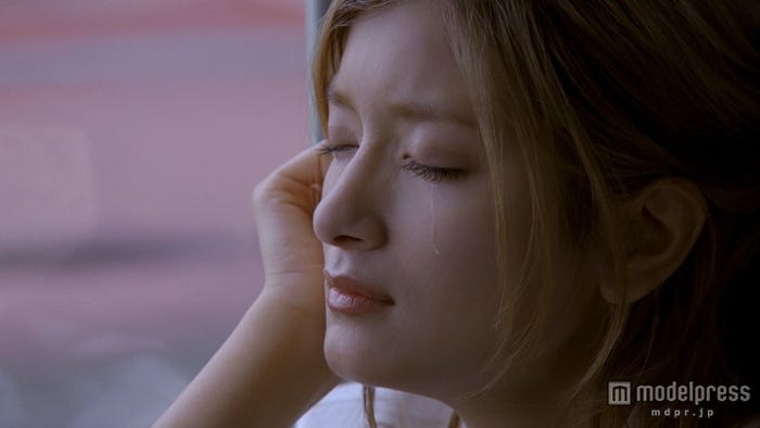 新CM「人が人をキレイにする。」篇より