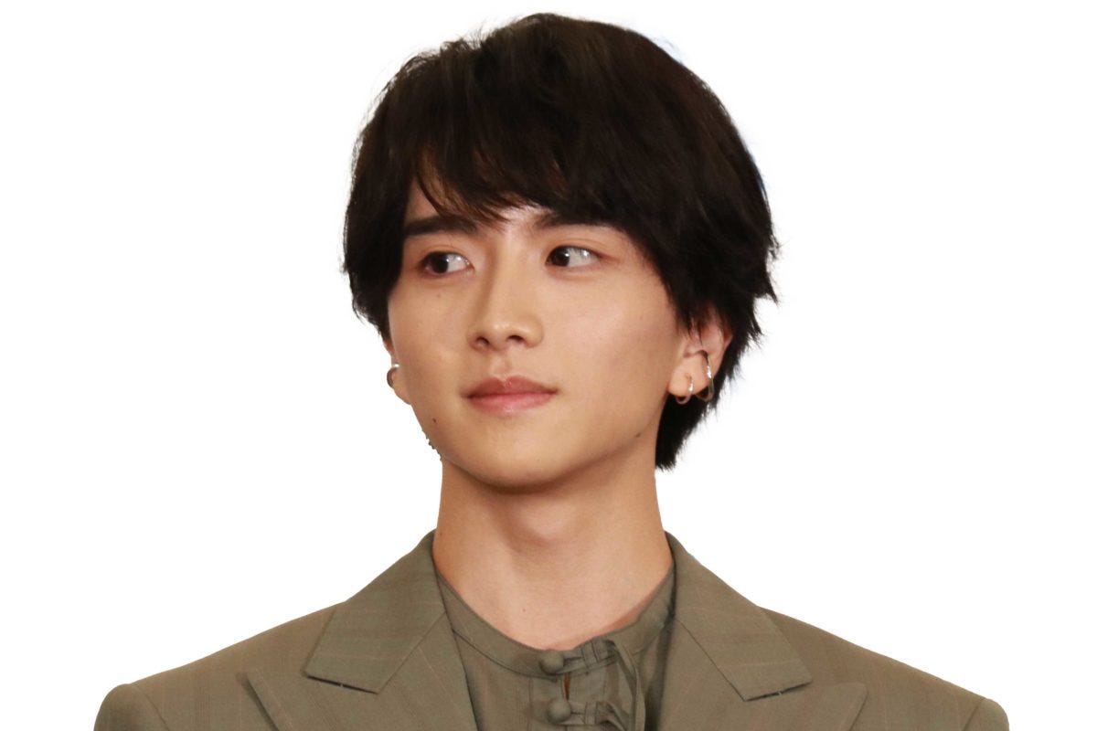板垣李光人