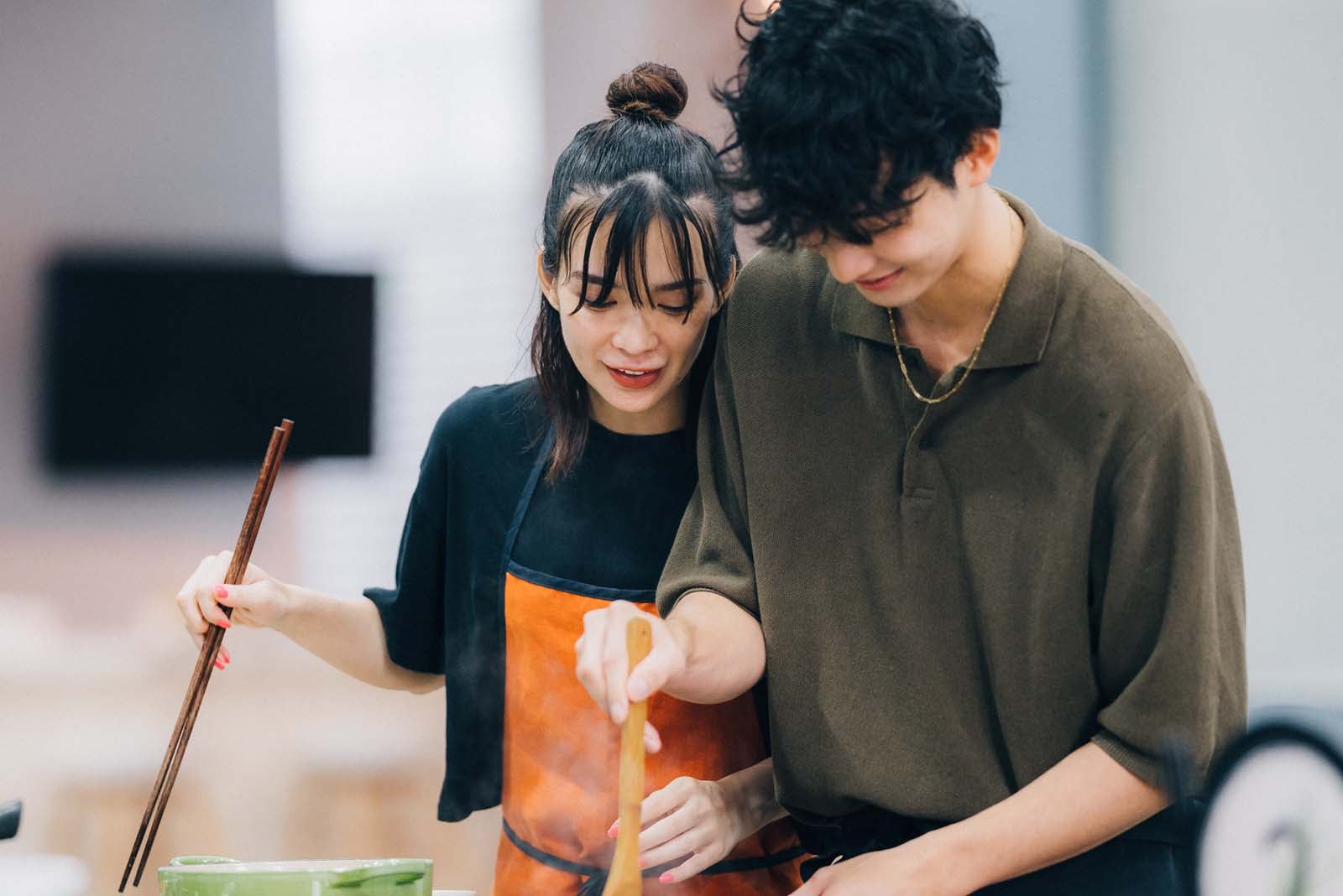 矢ヶ部初音、高崎凌「LOVE CATCHER Japan」第3話より（C）CJ ENM CO., LTD. All Rights Reserved（C）AbemaTV,Inc.