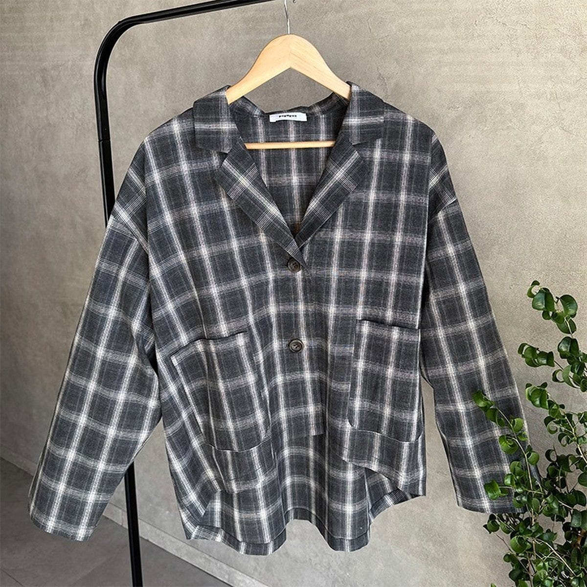 しまむら チェック柄ジャケットシルエットシャツ(おなつ) しまむらのチェック柄ジャケットシルエットシャツ(おなつ)