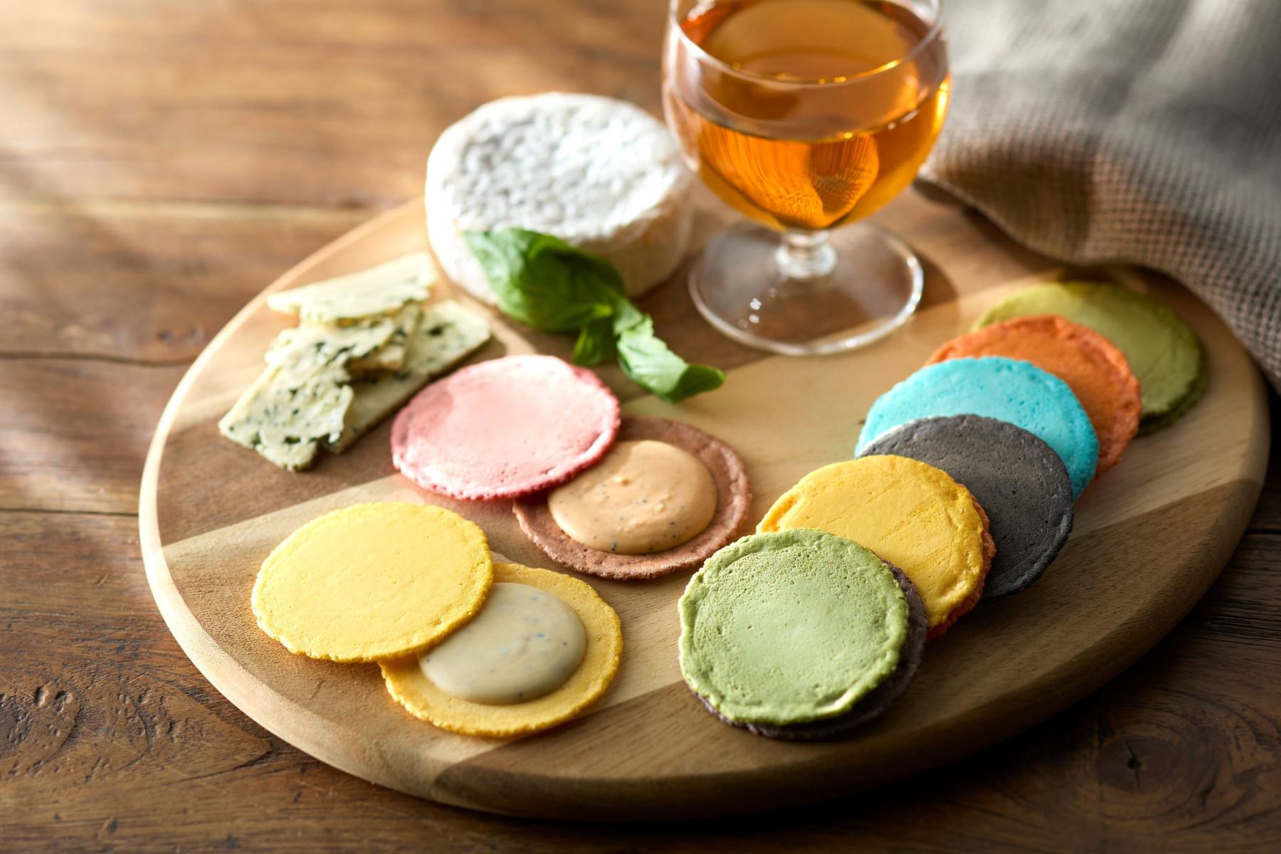 【阪急うめだ本店】「あられ、せんべい、いとをかき。」初開催！ 老舗の味からネオ和菓子まで究極のパリポリ体験を♡