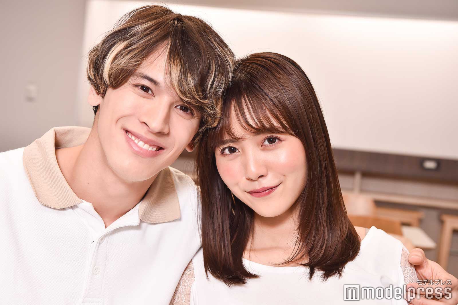 才川コージ、新田さちか（C）モデルプレス