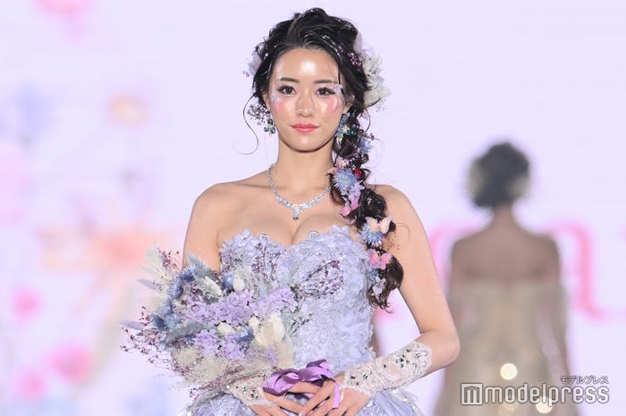 ルナ(C)モデルプレス