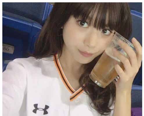 馬場ふみか、ビール片手にユニフォーム姿披露「一緒に観戦したい」の声