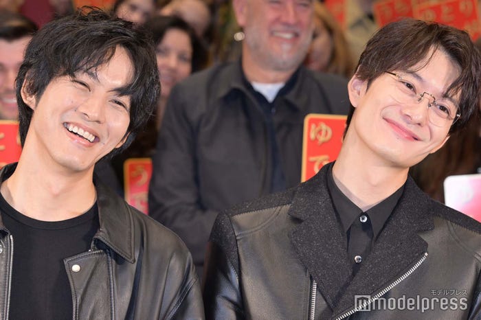 松坂桃李、岡田将生(C)モデルプレス