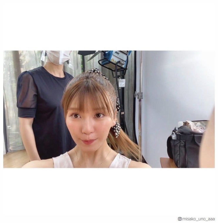 AAA宇野実彩子のトレードマーク“ハイポニーテール”の作り方 ヘアメイクが動画でポイント解説