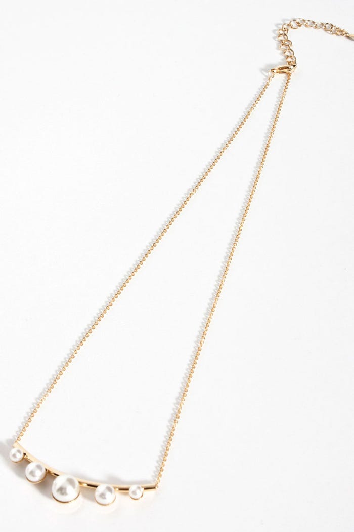 スタイリッシュパールネックレス「DEPARTMENT」1,584円(税込)