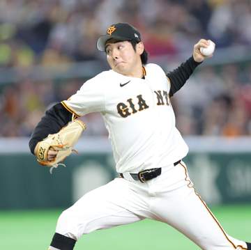 巨人が快勝 ドラ1・竹丸が6回1失点で開幕戦勝ち星の快挙