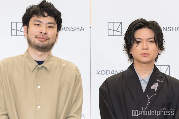 小川哲氏、加藤シゲアキ(C)モデルプレス