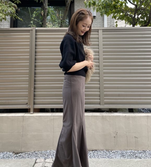 可愛すぎ なのに着やせも叶うと大人気 Grl マーメイドスカート で大人の秋冬コーデ4選 モデルプレス