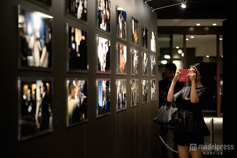 マリオ・テスティーノ氏の作品