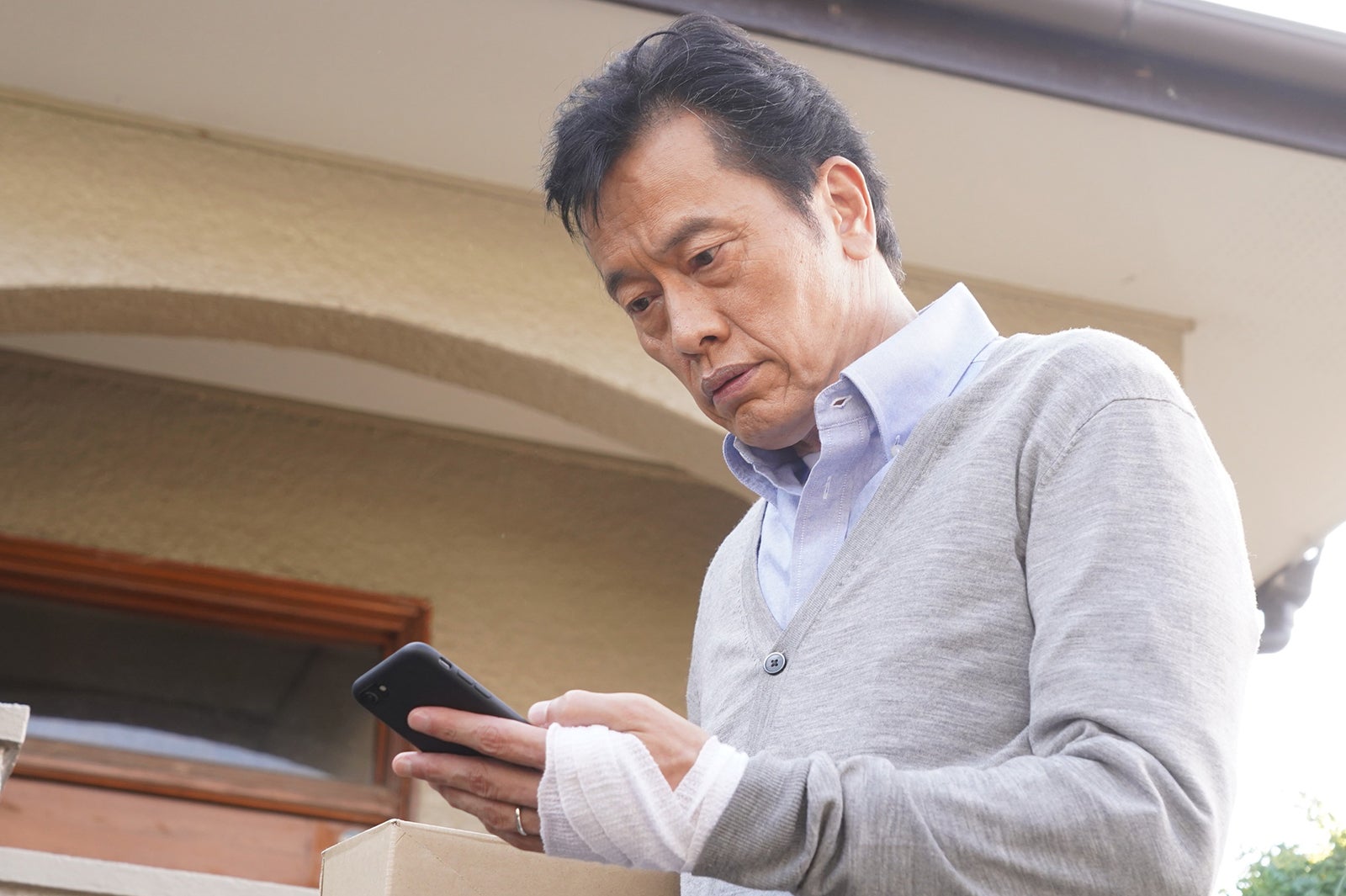 遠藤憲一／「親愛なる僕へ殺意をこめて」第7話より（C）フジテレビ