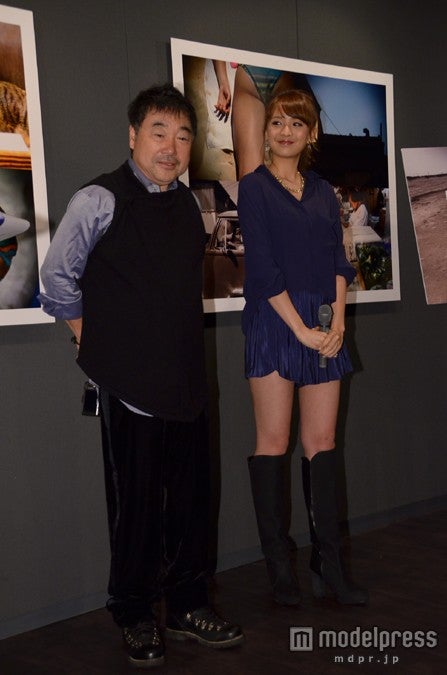 写真家・山岸伸氏と舞川あいく