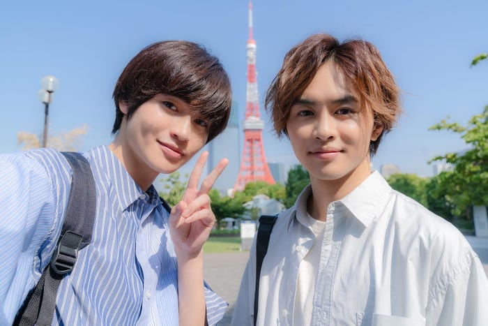 西垣匠、草川拓弥/「みなと商事コインランドリー」第11話より(C)缶爪さわ・椿ゆず/KADOKAWA/「みなと商事コインランドリー」製作委員会