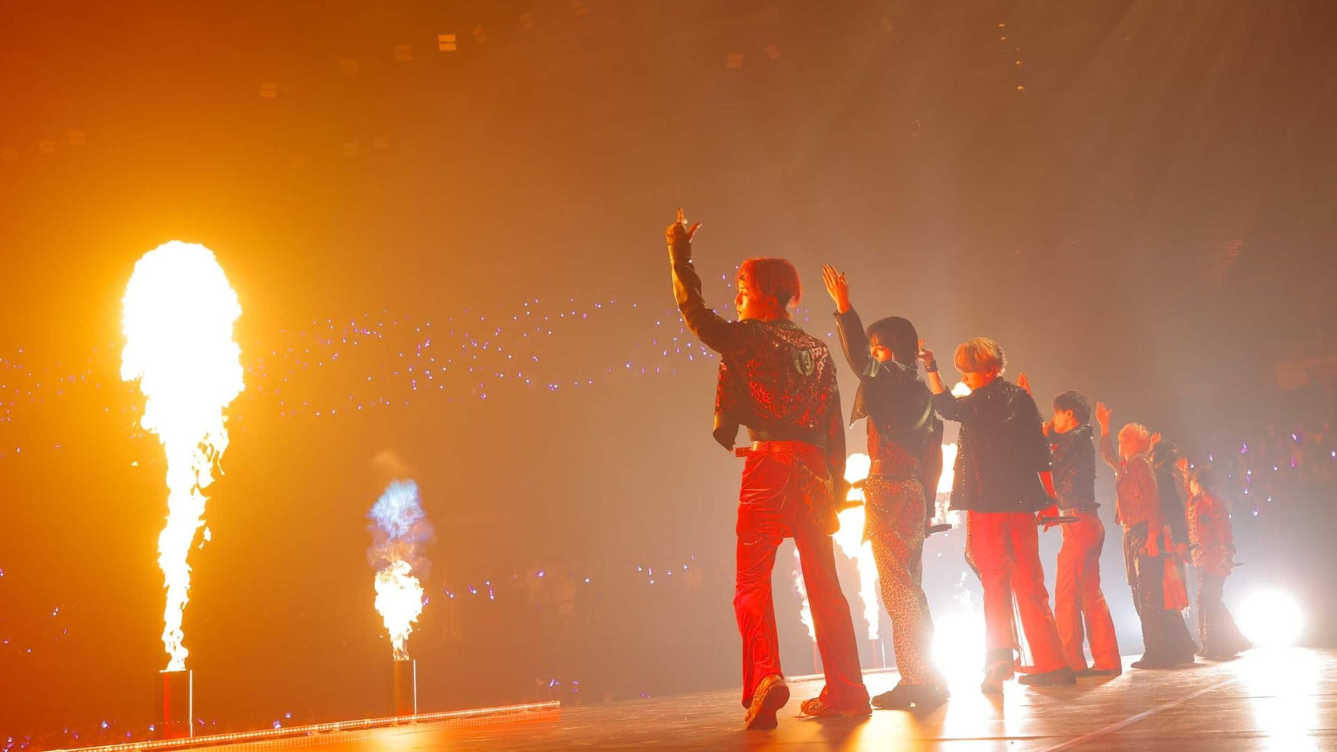 ステージ裏での珍事件を告白...！武道館からの1年がつまった【龍宮城】初のアリーナライブをレポート♡