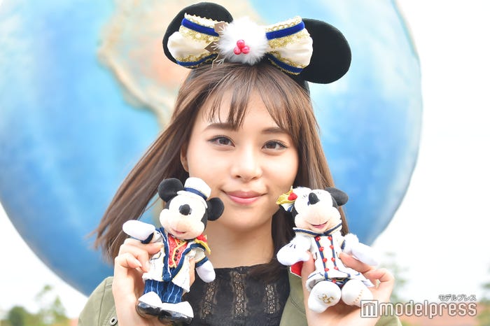 ぬいぐるみバッジ各¥1,800※カチューシャは別売り/モデル:山本成美(C)モデルプレス(C)Disney