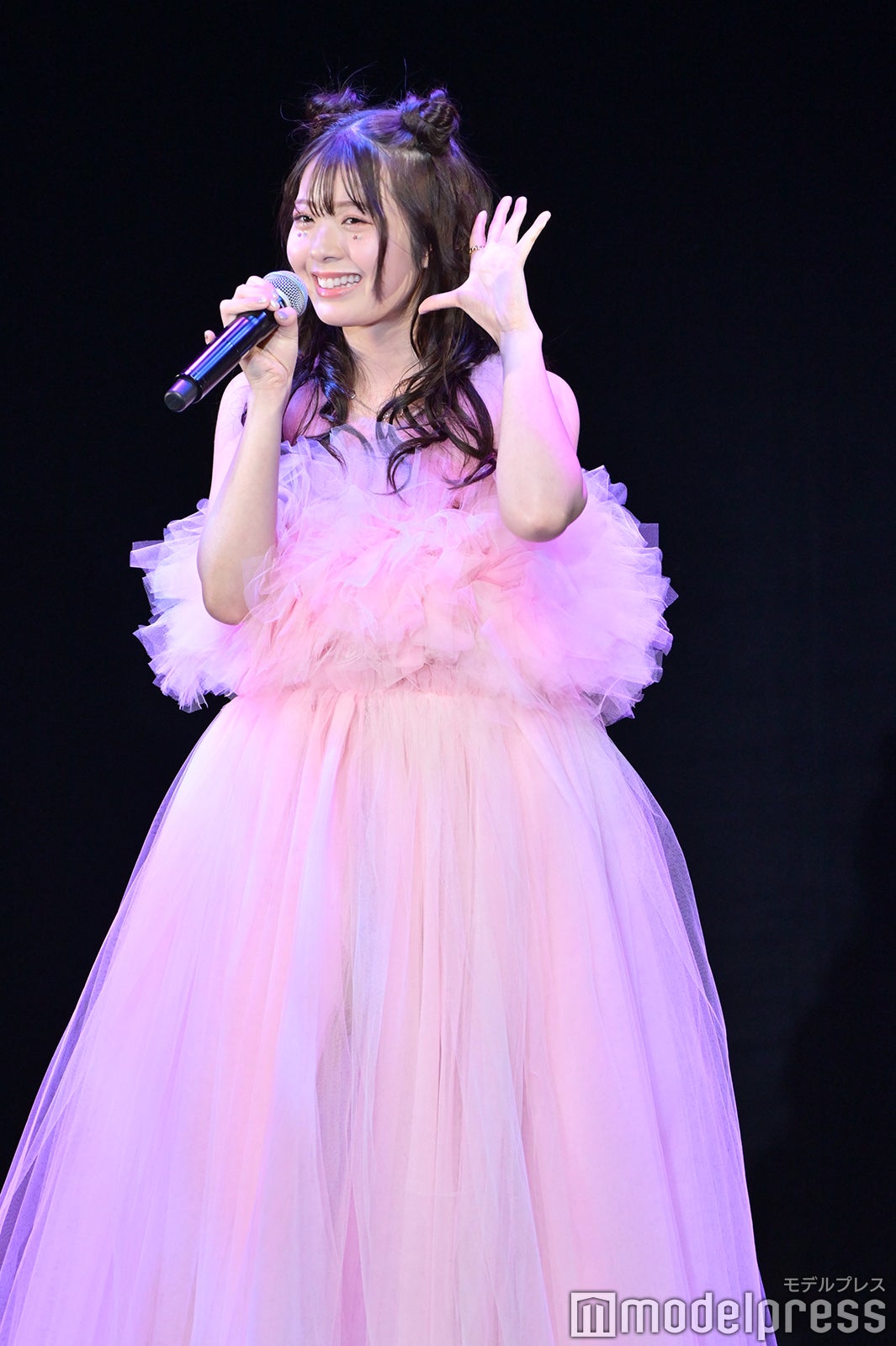 （C）モデルプレス