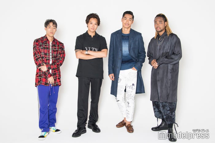 Exile Akira Takahiro Nesmith 世界インタビュー 2年半ぶりステージの裏側 4ボーカルでパフォーマンスする喜び 充電期間 の意味を語る モデルプレス Exile Akira Takahiro Nesmith 世界インタビュー 2年半ぶりステージの裏側 4ボーカルでパフォーマンスする喜び 充電期間 の意味を語る モデルプレス