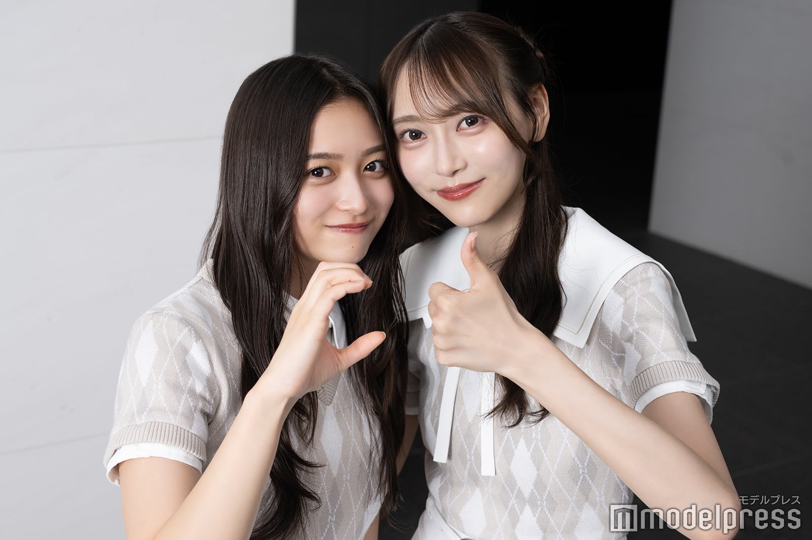 同じ日にモデルプレスの取材に応じた井上和・弓木奈於 ※弓木のインタビュー記事は別ページに掲載中（C）モデルプレス