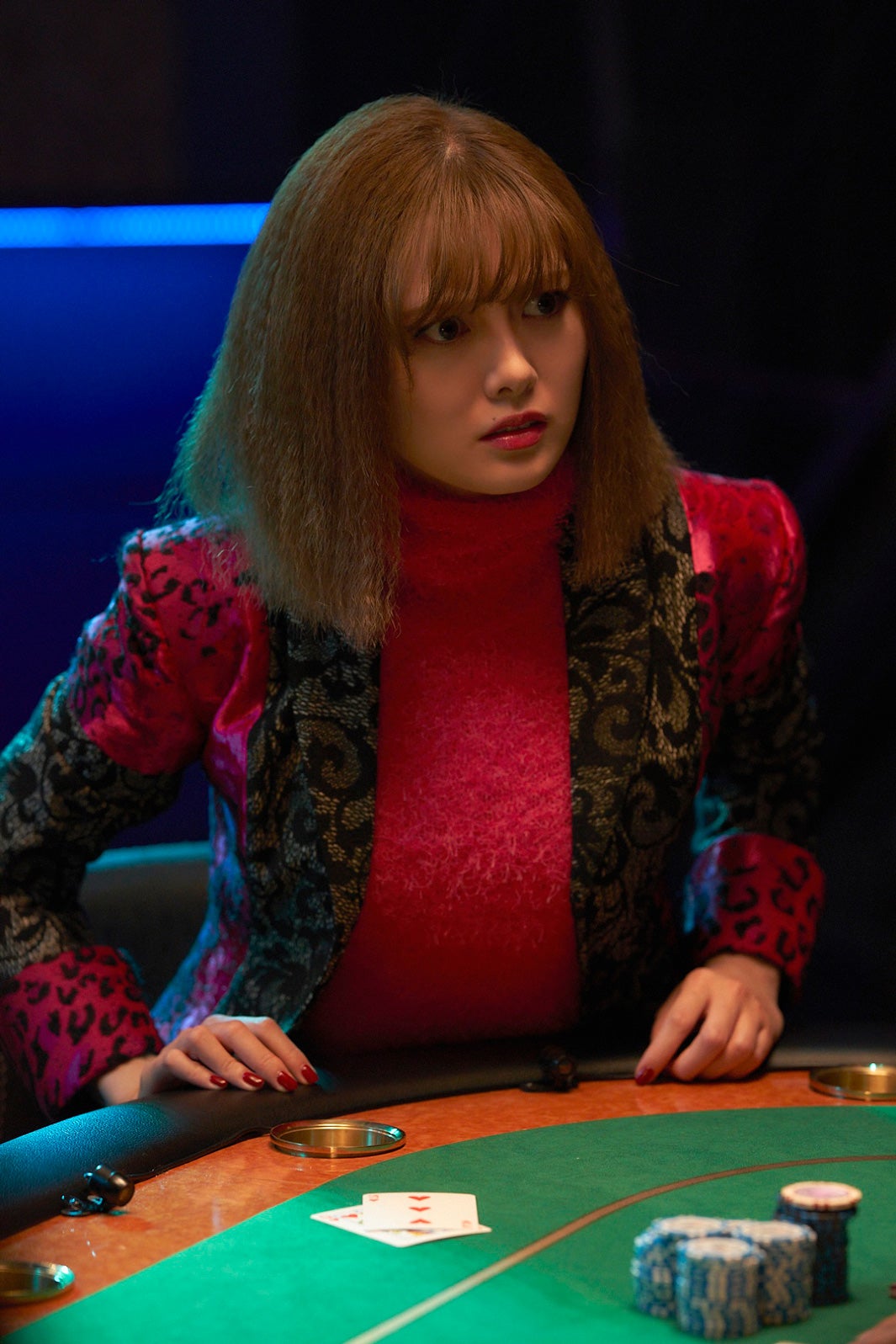 白石麻衣（C）迫稔雄／集英社（C）2022映画「嘘喰い」製作委員会